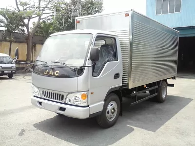 THAY KÍNH XE Ô TÔ tải JAC 2.4 tấn tận nơi